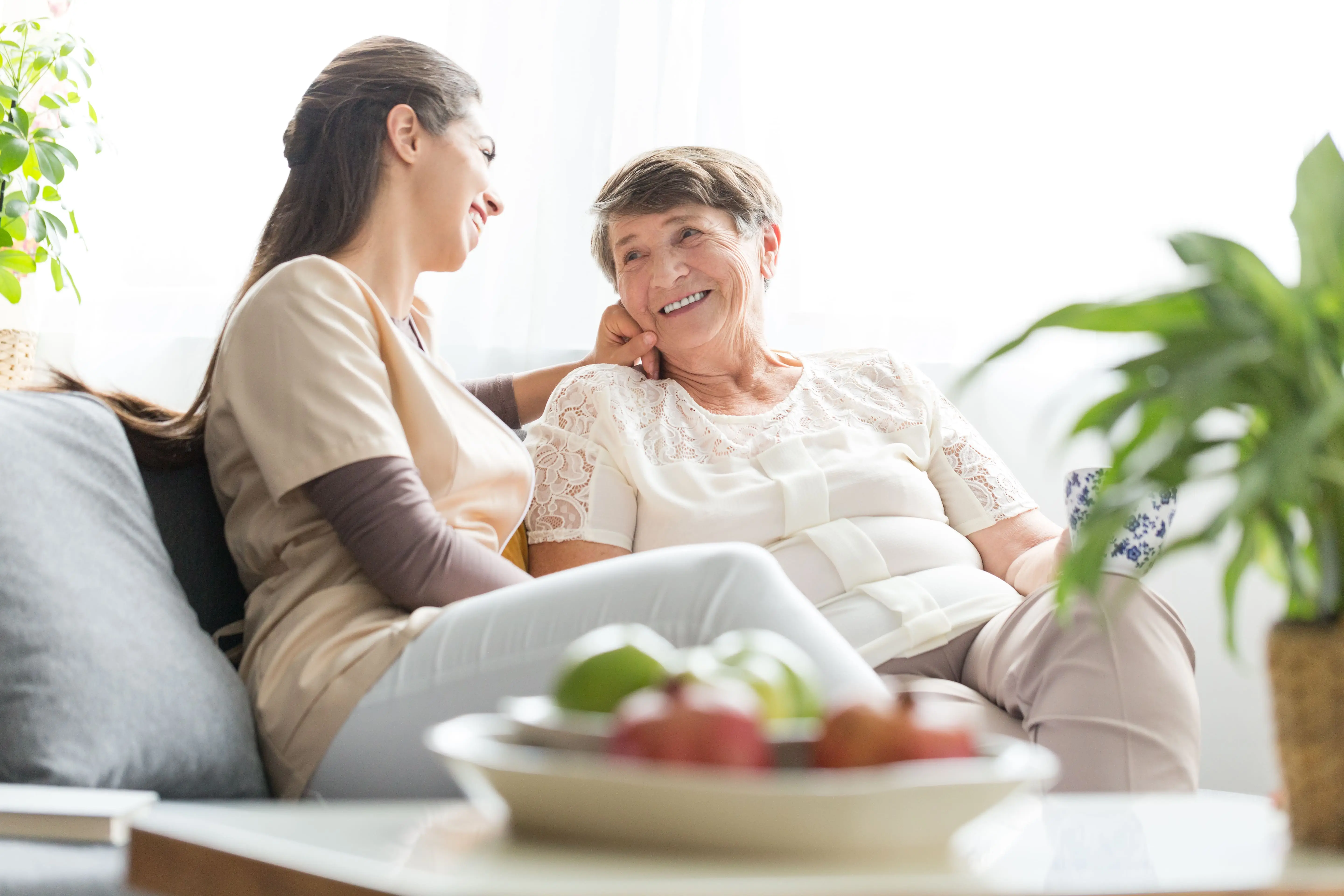 OC HomeCare caregiver providing compassionate, personalized in-home senior care in Cypress, California—trusted support for aging loved ones